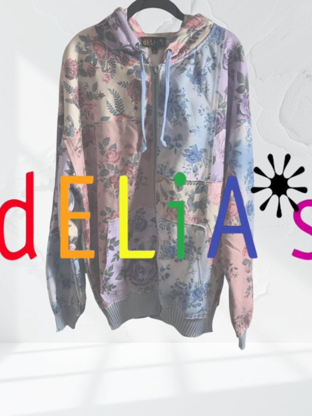 dELiA's
